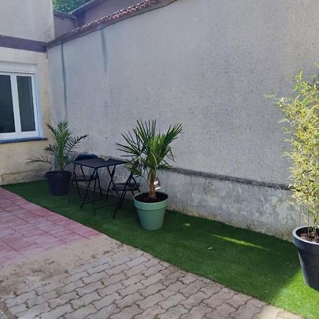 **Studio Holidays** Centre Ville 20 M2 Chalons en Champagne Bagian luar foto