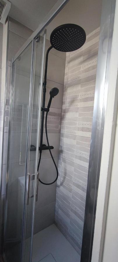 **Studio Holidays** Centre Ville 20 M2 Chalons en Champagne Bagian luar foto