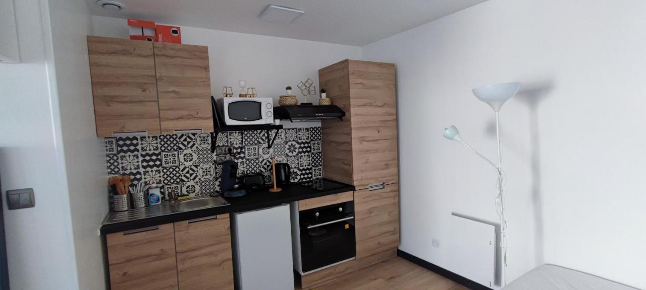 **Studio Holidays** Centre Ville 20 M2 Chalons en Champagne Bagian luar foto
